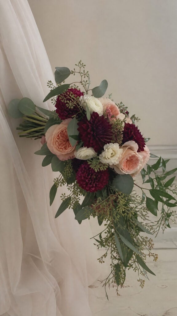 Bridal Bouquet Ideas for September Weddings