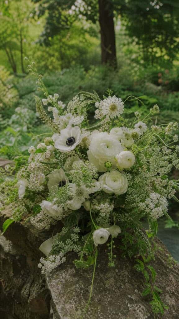 Wildflower-Inspired White Bouquets