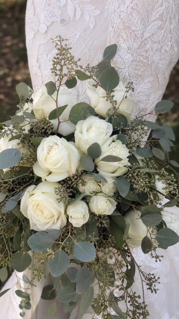 Classic White Roses and Eucalyptus Combinations