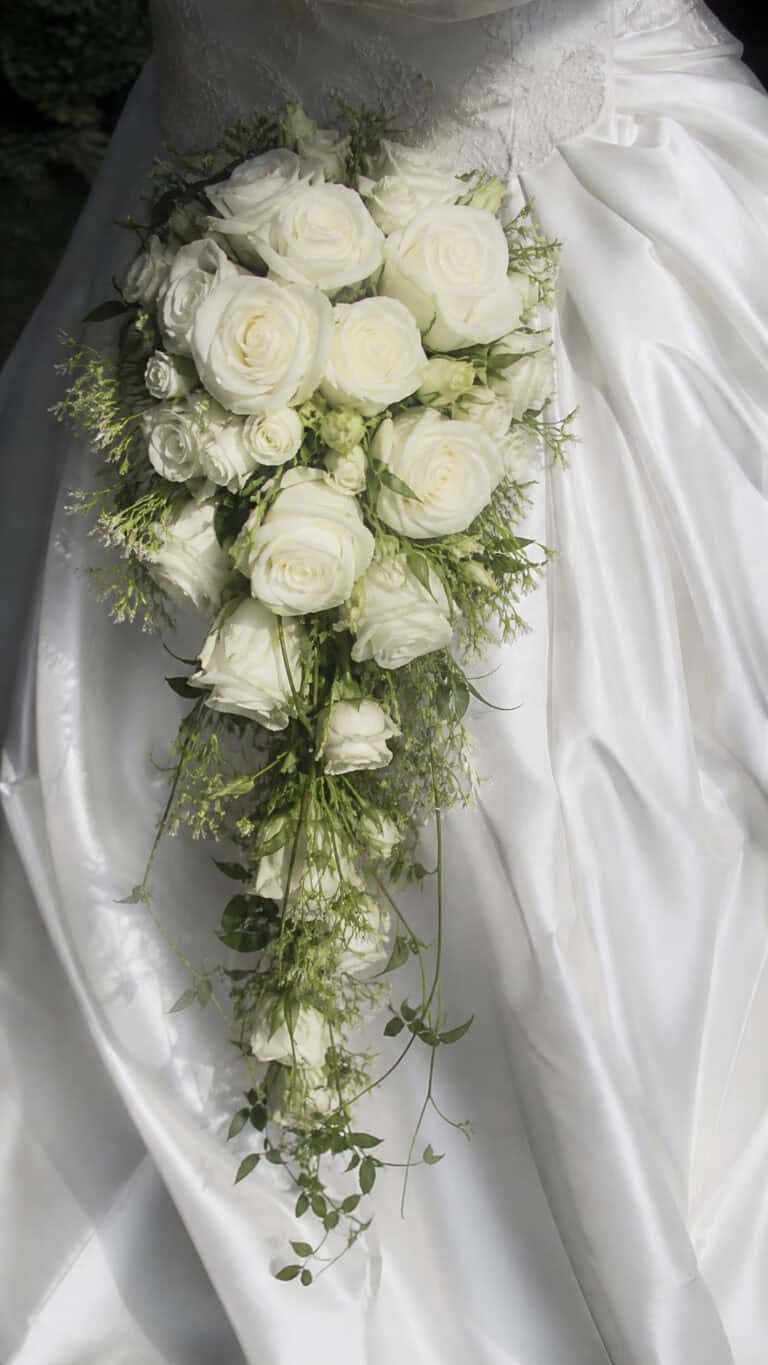 Classic White Rose Cascade