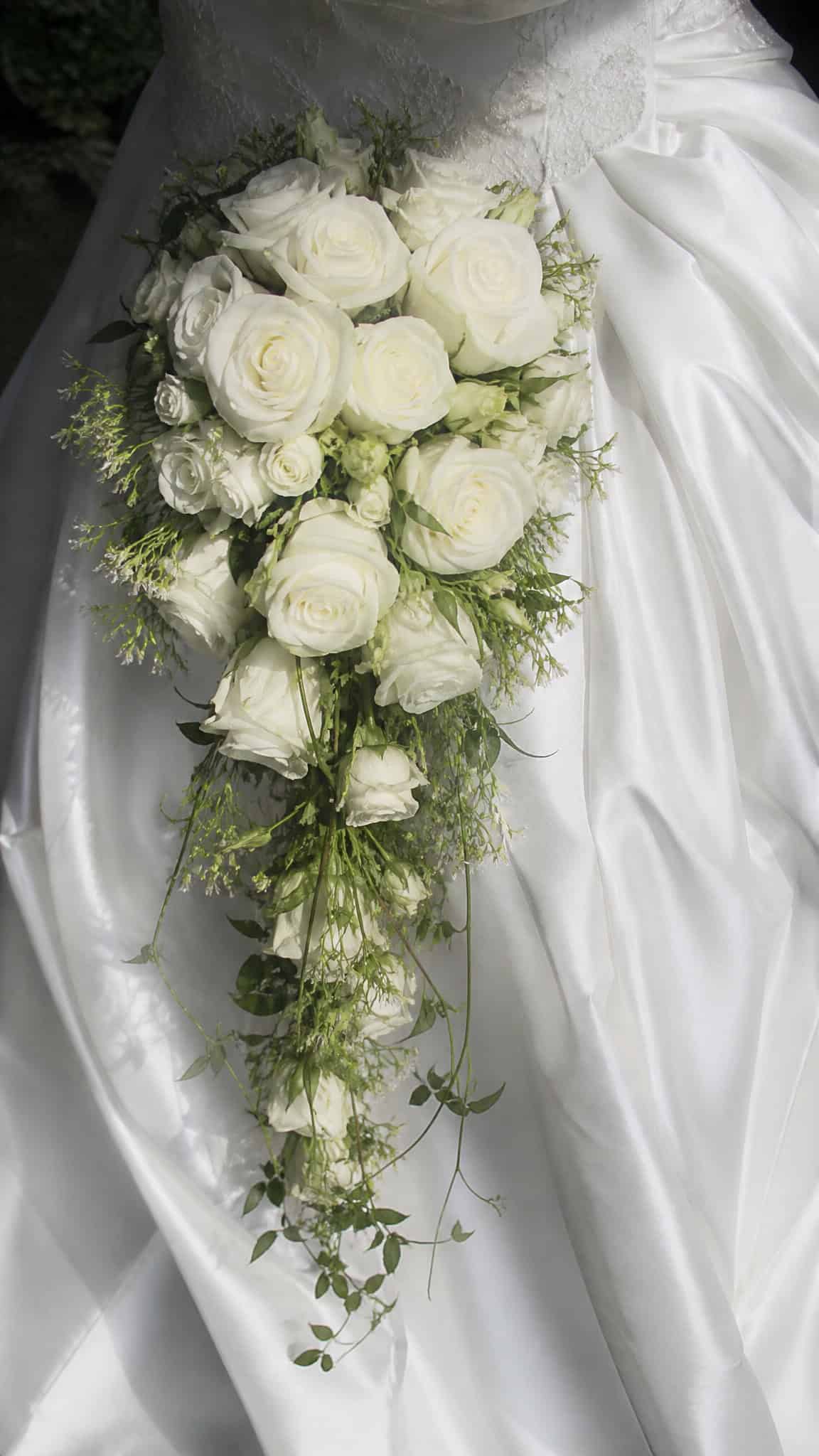Classic White Rose Cascade
