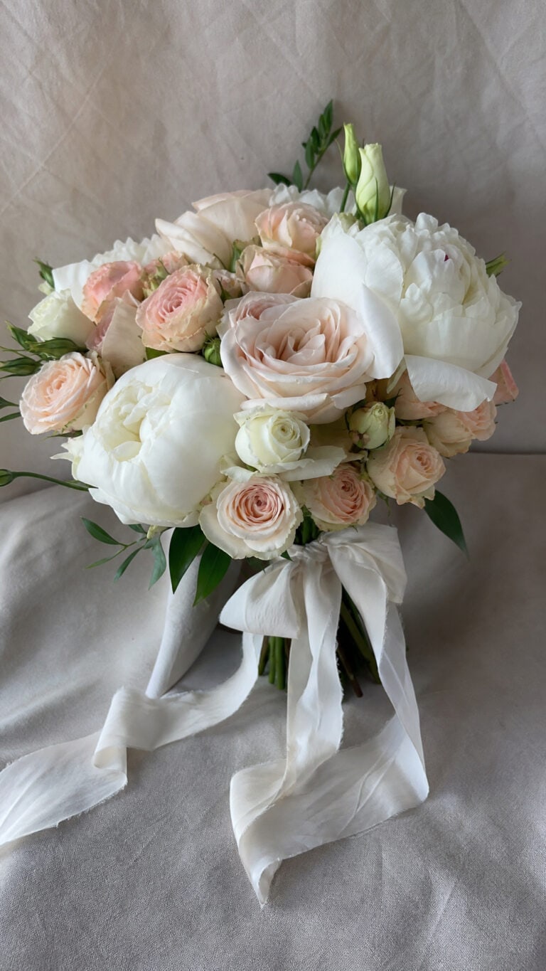 Classic and Timeless Bridesmaid Bouquets