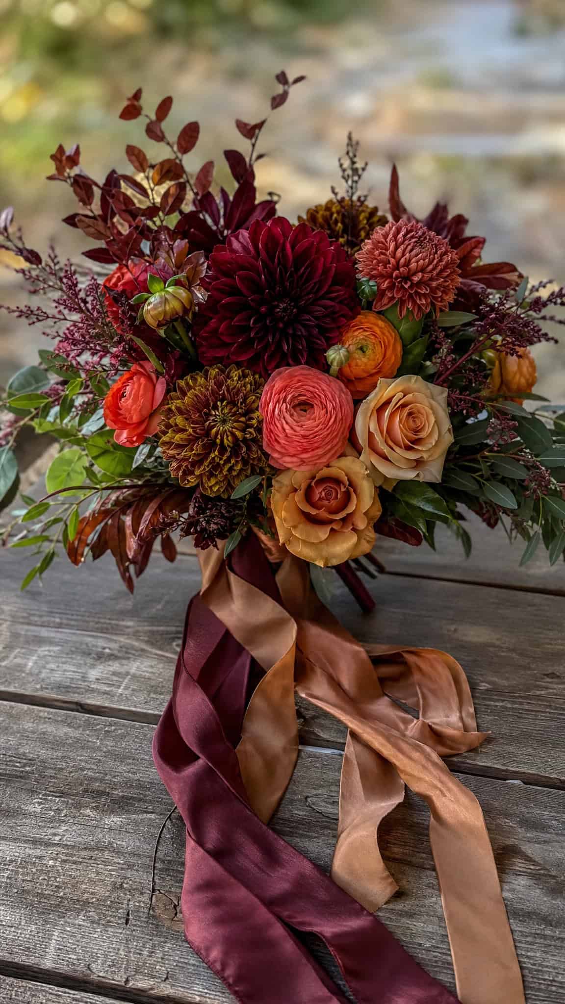 The Best October Blooms for Your Fall Wedding