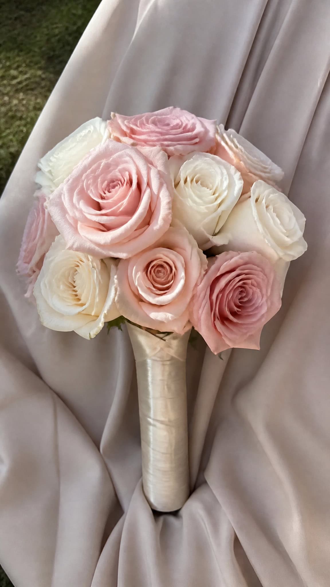 Mini Bridesmaid Bouquet Inspiration For A Chic Bridal Party