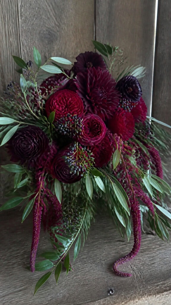 Rich Burgundy and Deep Berry Tones for Dramatic Warmth