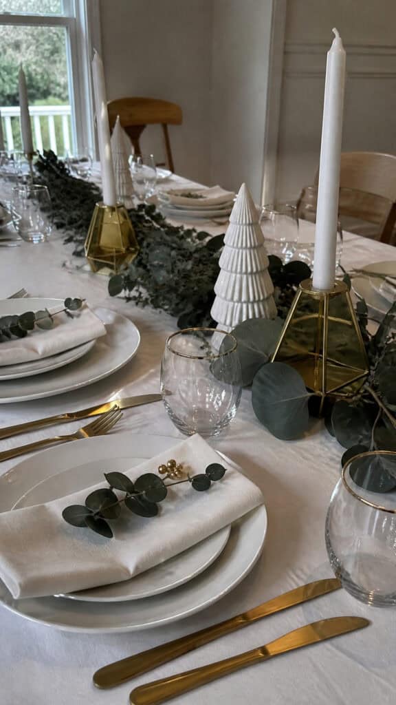 Minimalist Modern Christmas with Clean Lines