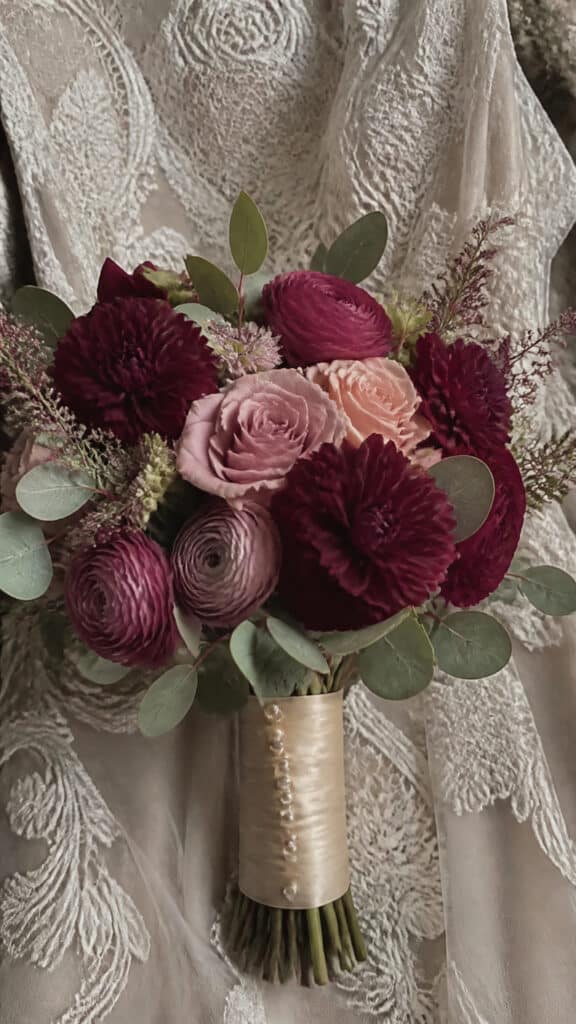 Choosing the Perfect Vintage-Inspired Color Palette