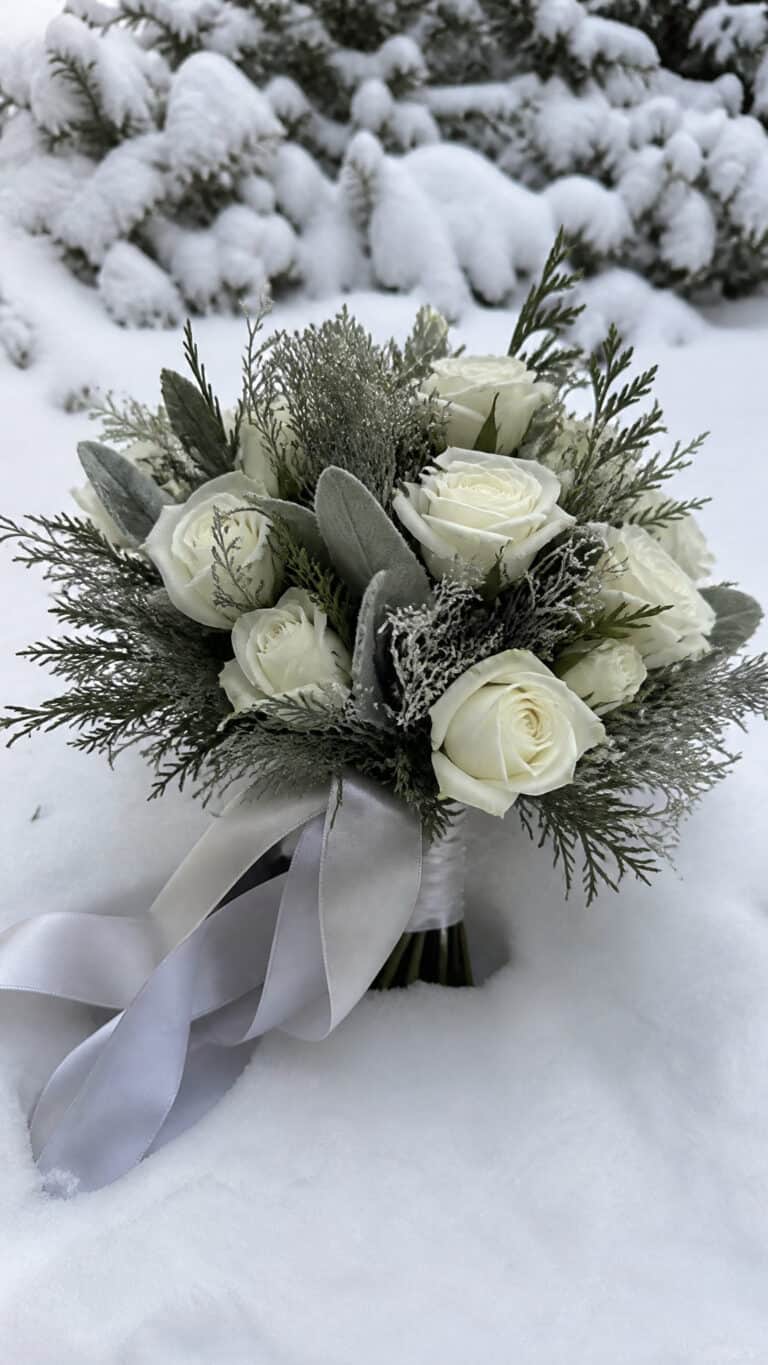 Classic White Roses for Timeless Elegance