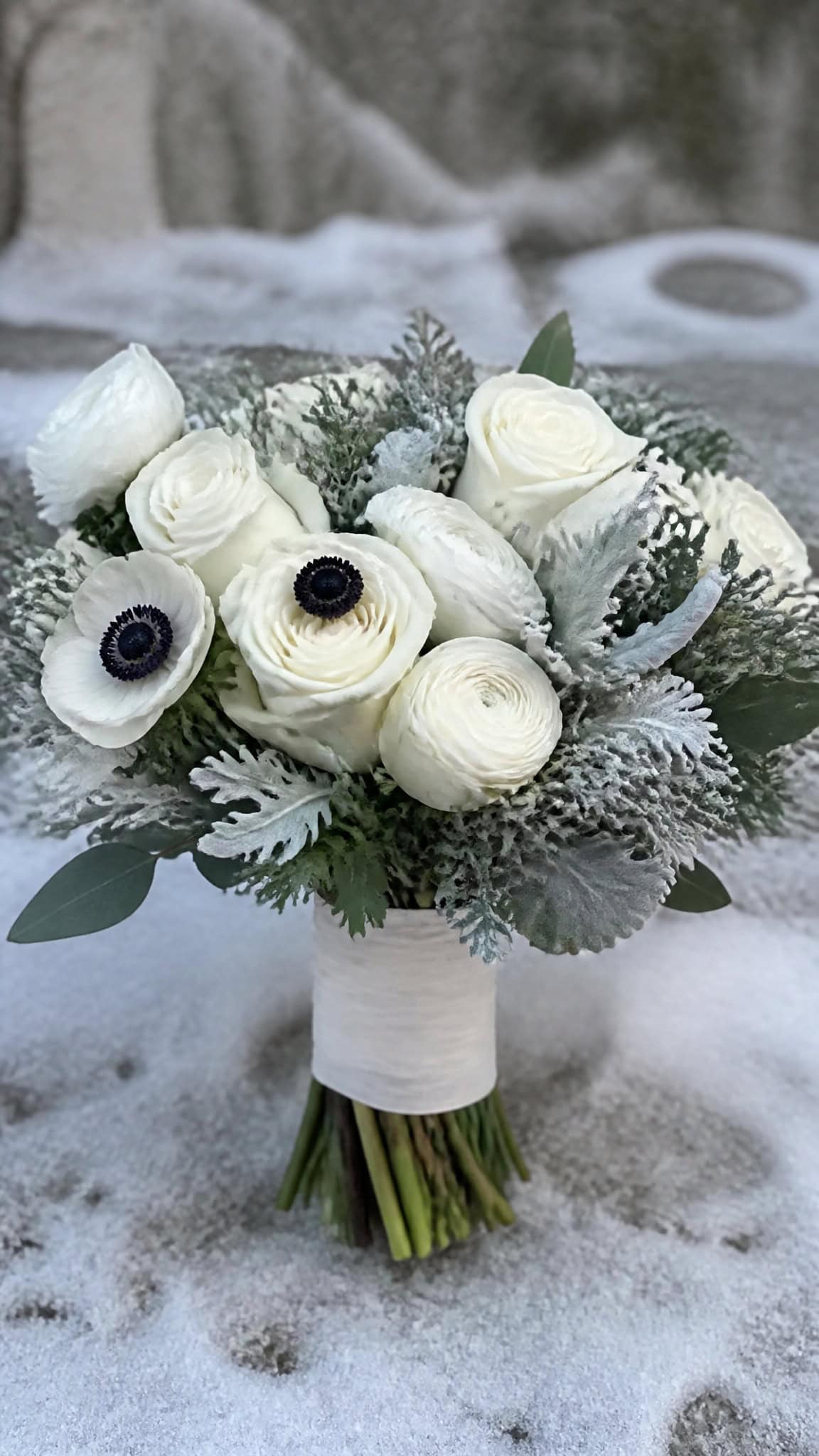 Classic Winter White with Frosted Greenery
