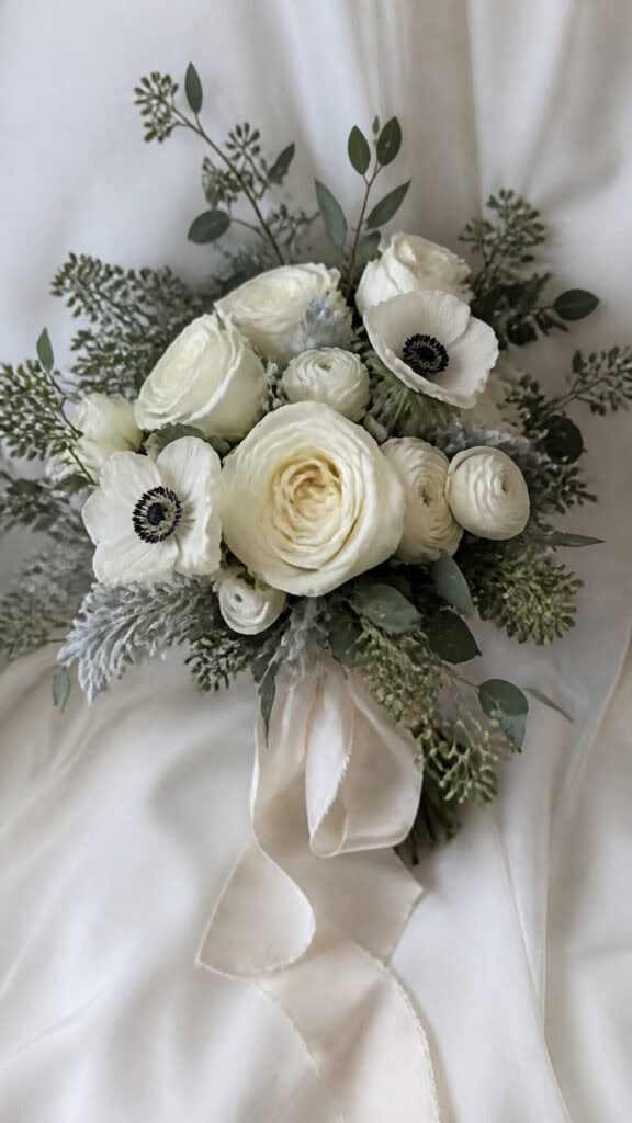 Creating the Perfect Bridal Bouquet for Winter